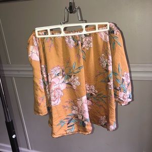 Billabong off-the-shoulder Flowy Top